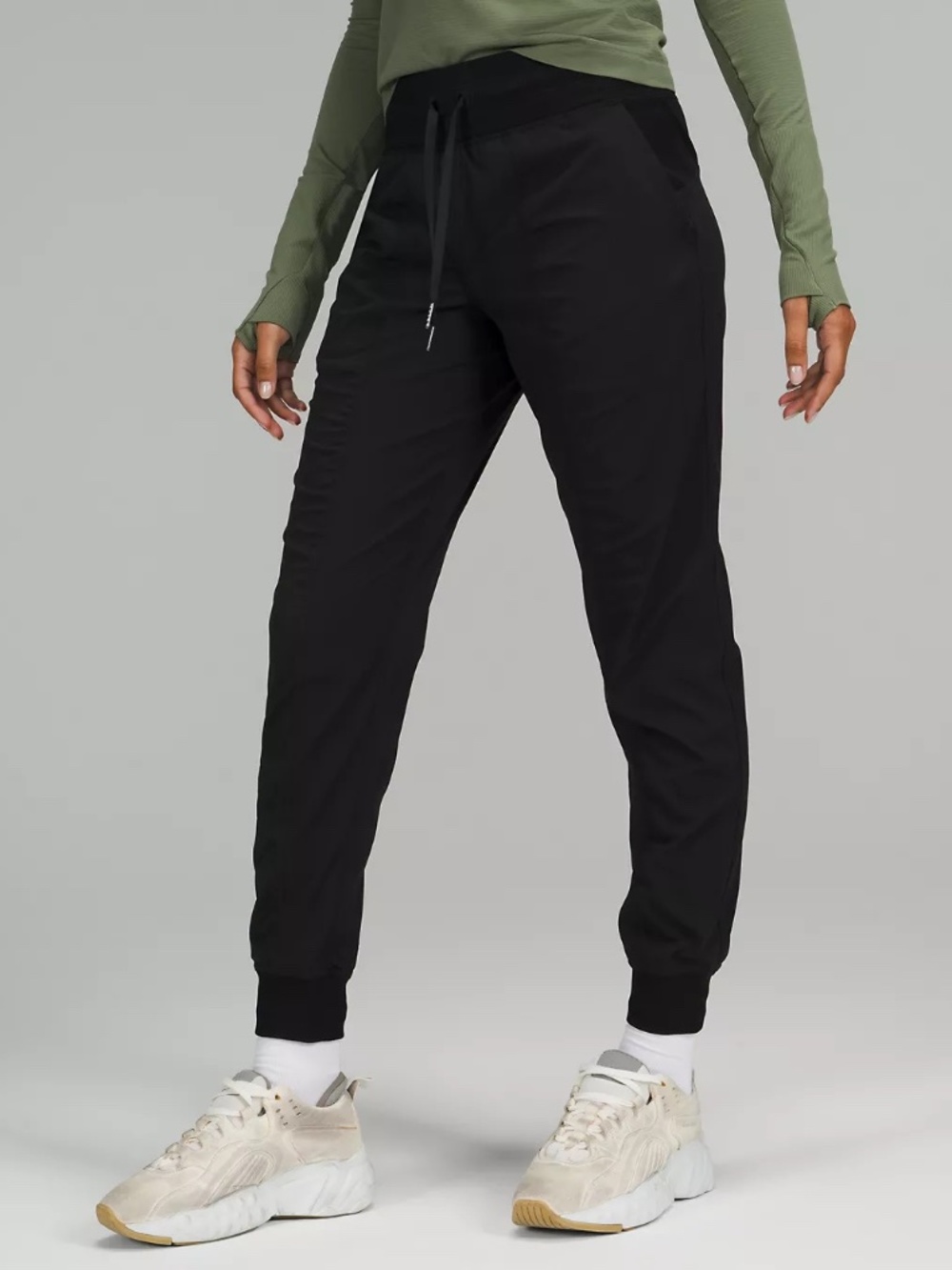 Lululemon Black Dance Studio Mid-Rise Jogger Full Length Size 2